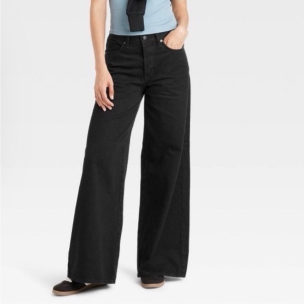 NWT Universal Thread Black Wide Leg Jeans